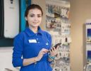 Продавец консультант в компании фотография